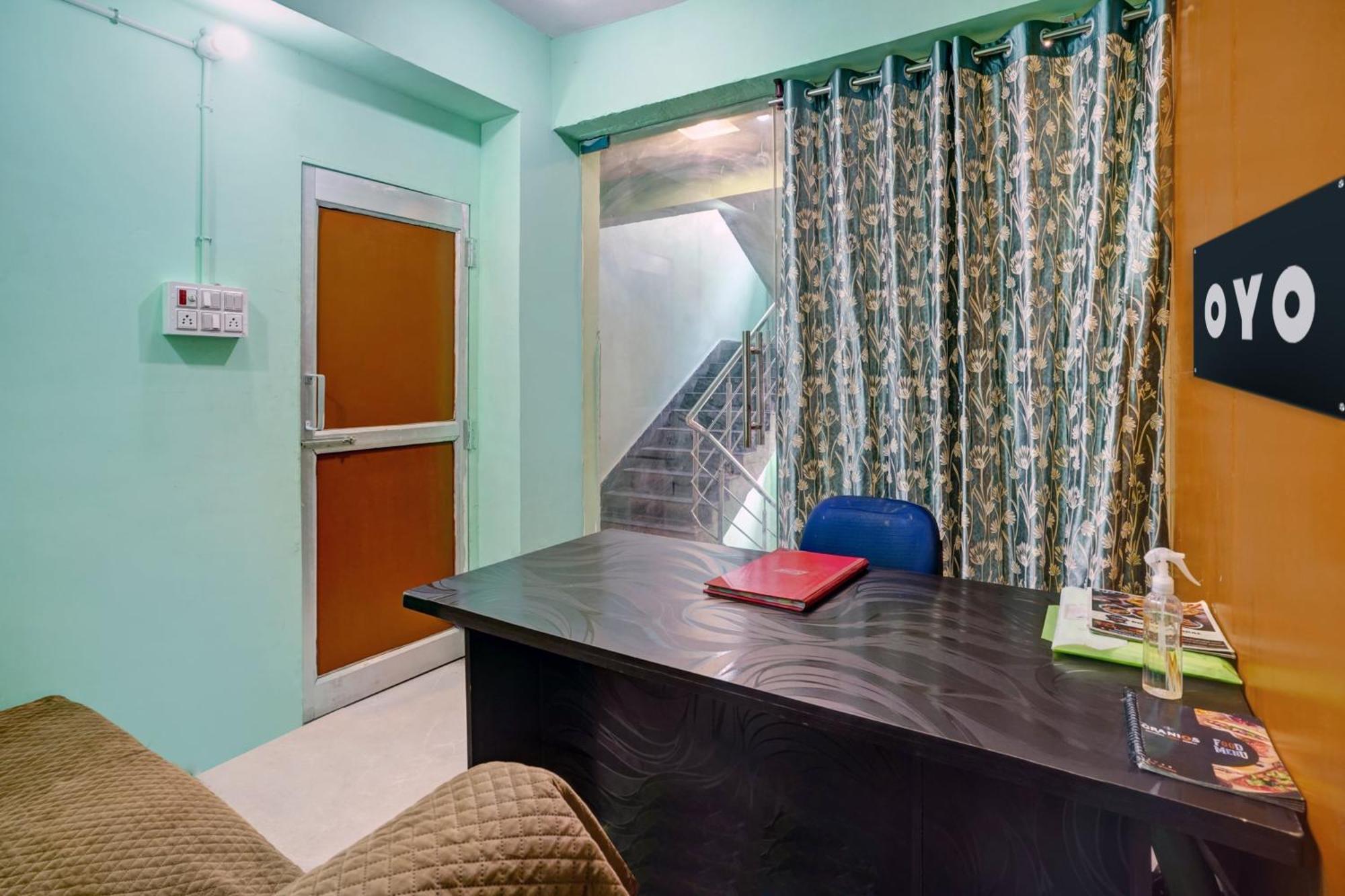 Super Hotel O Grill Inn Dhanbad Exterior photo